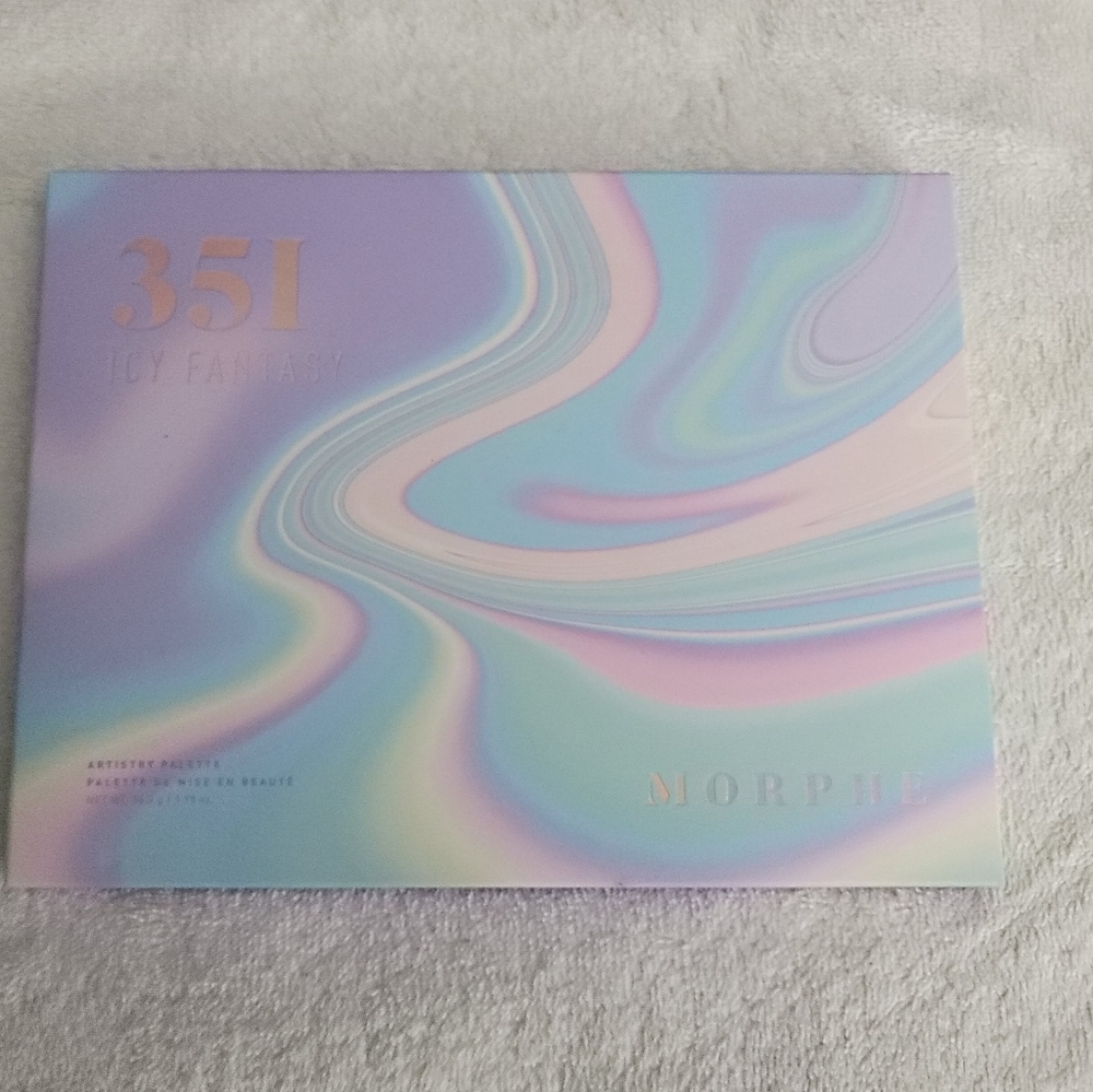 Morphe 351 Icy Fantasy Palette